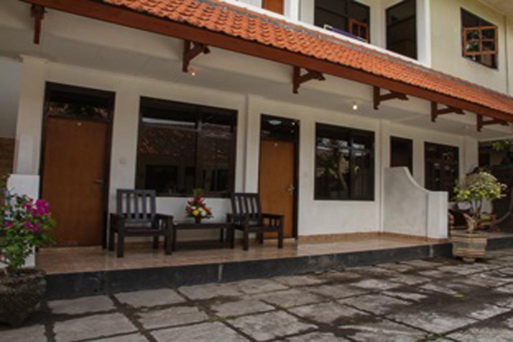Karana Residence Kuta  Exterior photo