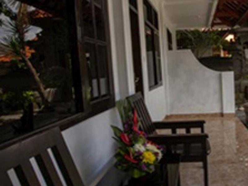 Karana Residence Kuta  Exterior photo