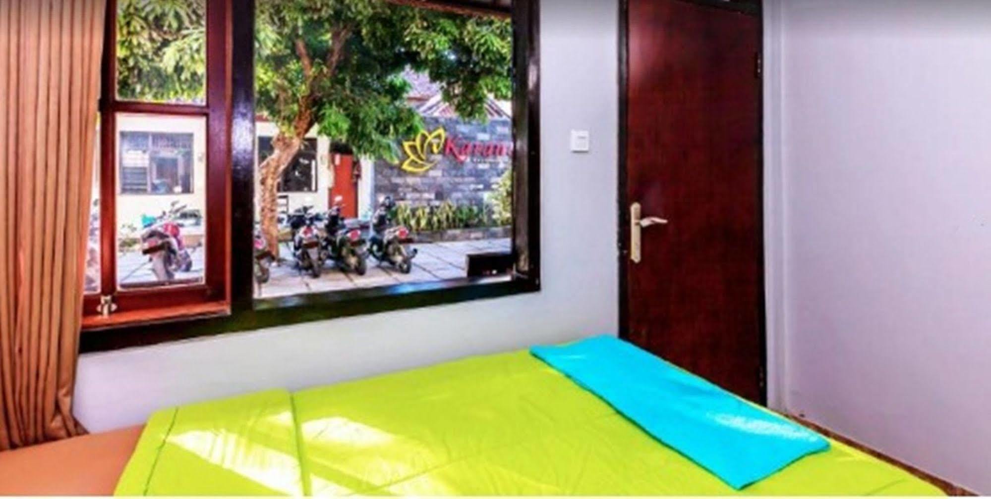 Karana Residence Kuta  Exterior photo